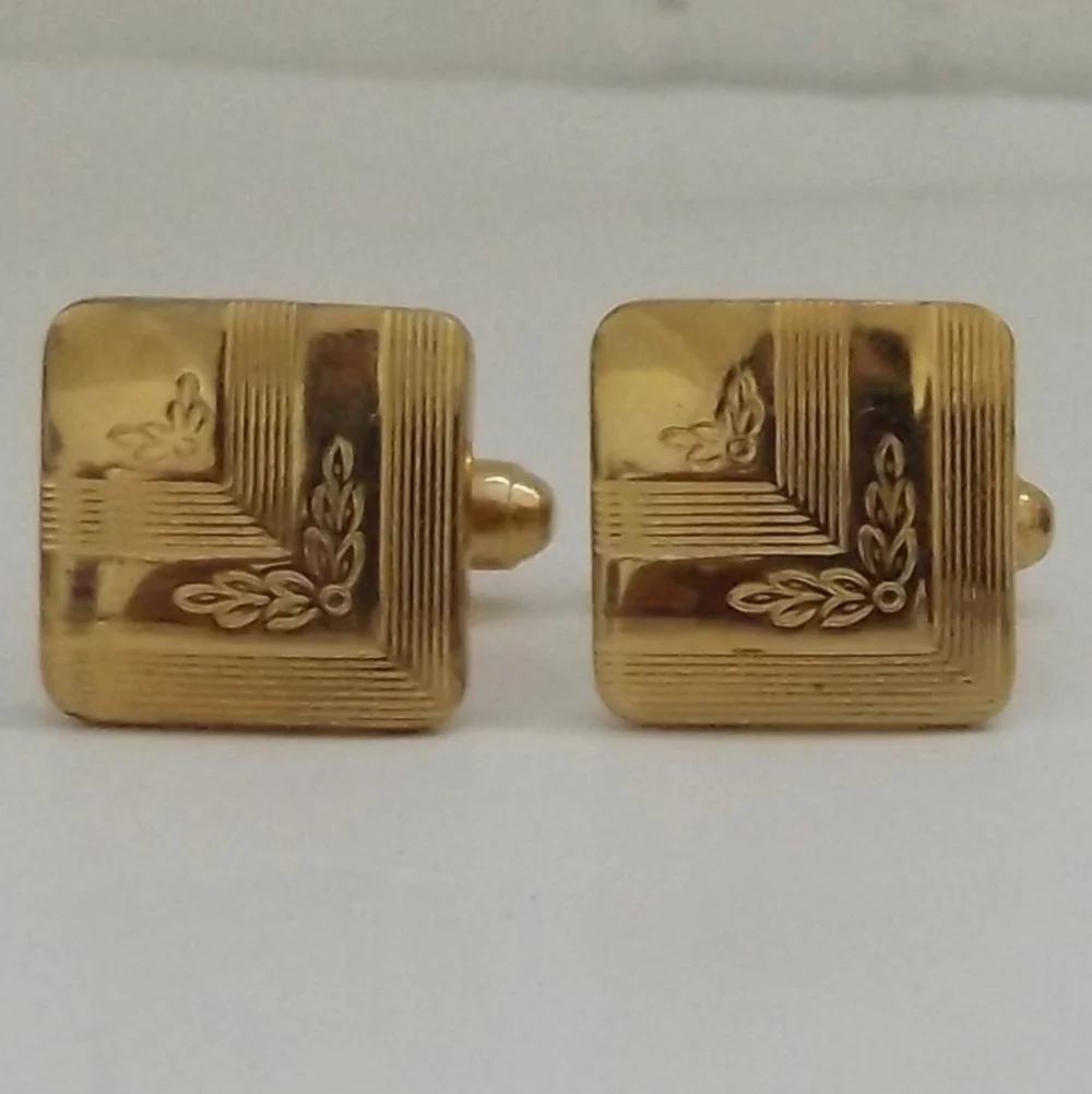 Vintage Anson Floral Engraved Geometric Square Gold Tone Cufflinks